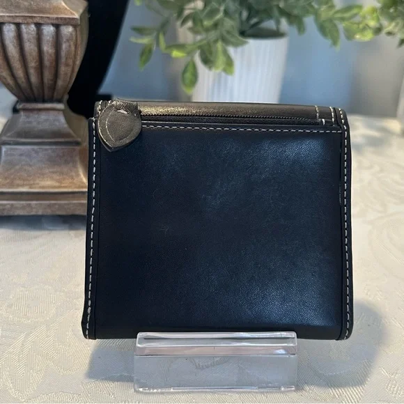 Coach‎ Y2K Legacy Turnlock Wallet Black Leather & Brass - Picture 2 of 14